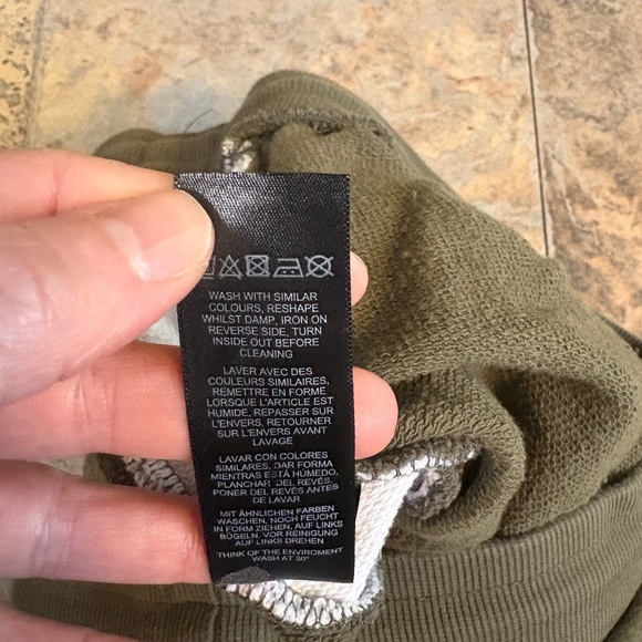 ASOS sweatpants - Picture 8 of 9